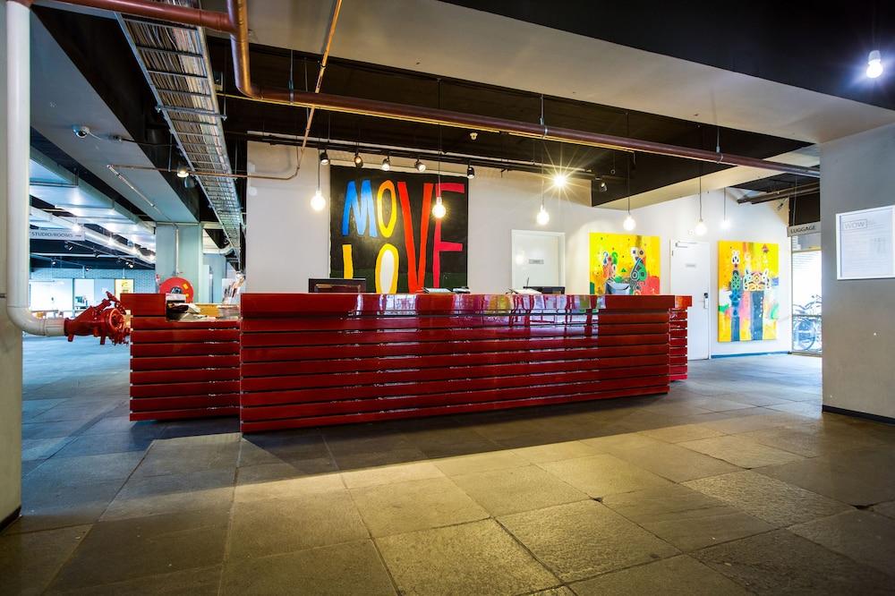 Wow Amsterdam Hostel Exteriör bild