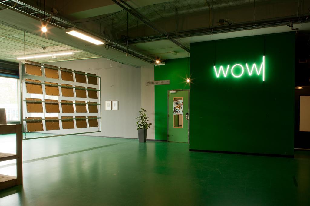 Wow Amsterdam Hostel Exteriör bild